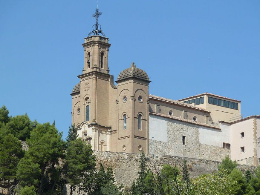 Santuario del Santo Cristo · Hotel Santuari · Balaguer